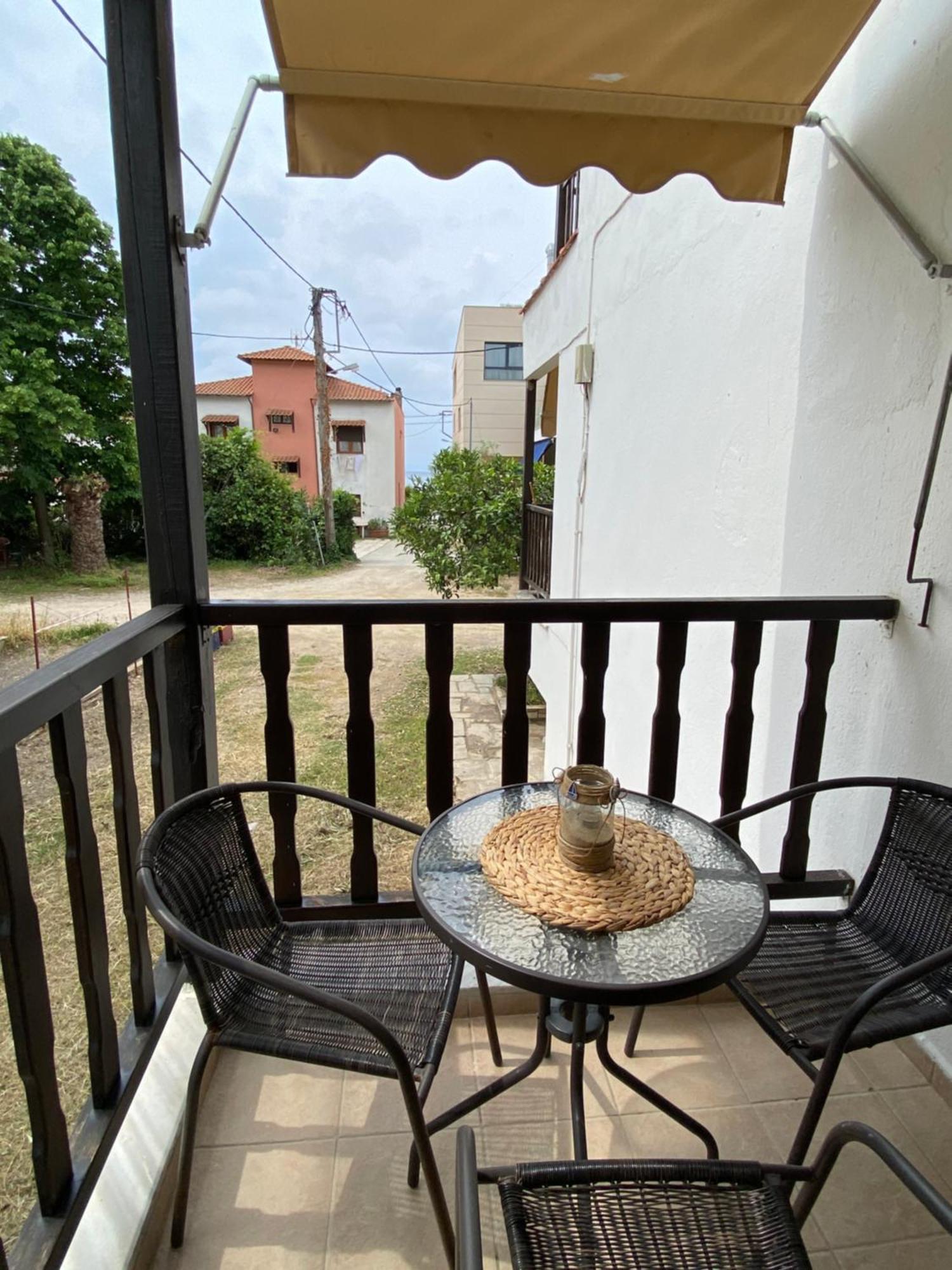 Georgoudi Apartments ニキティ エクステリア 写真