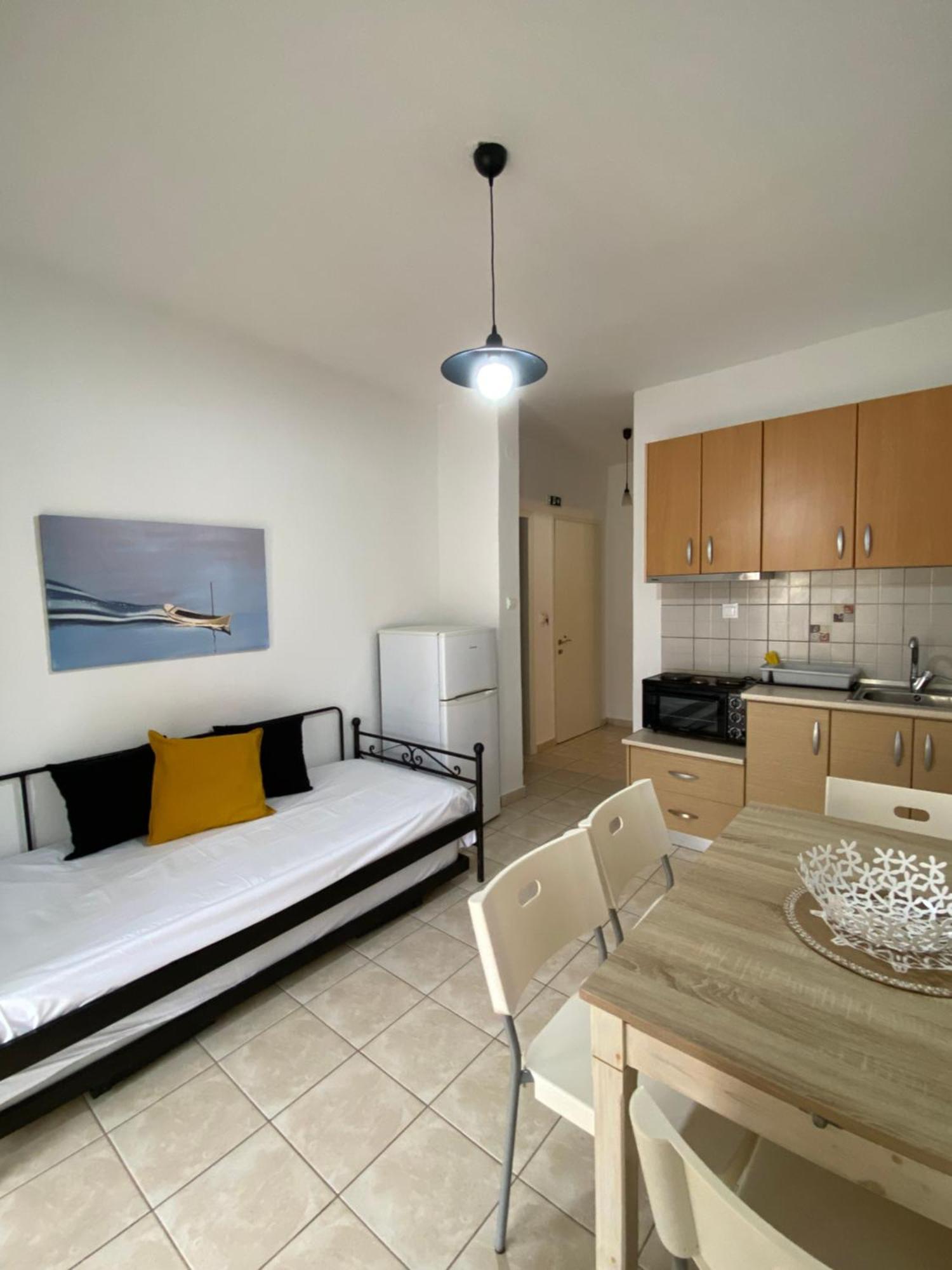 Georgoudi Apartments ニキティ エクステリア 写真