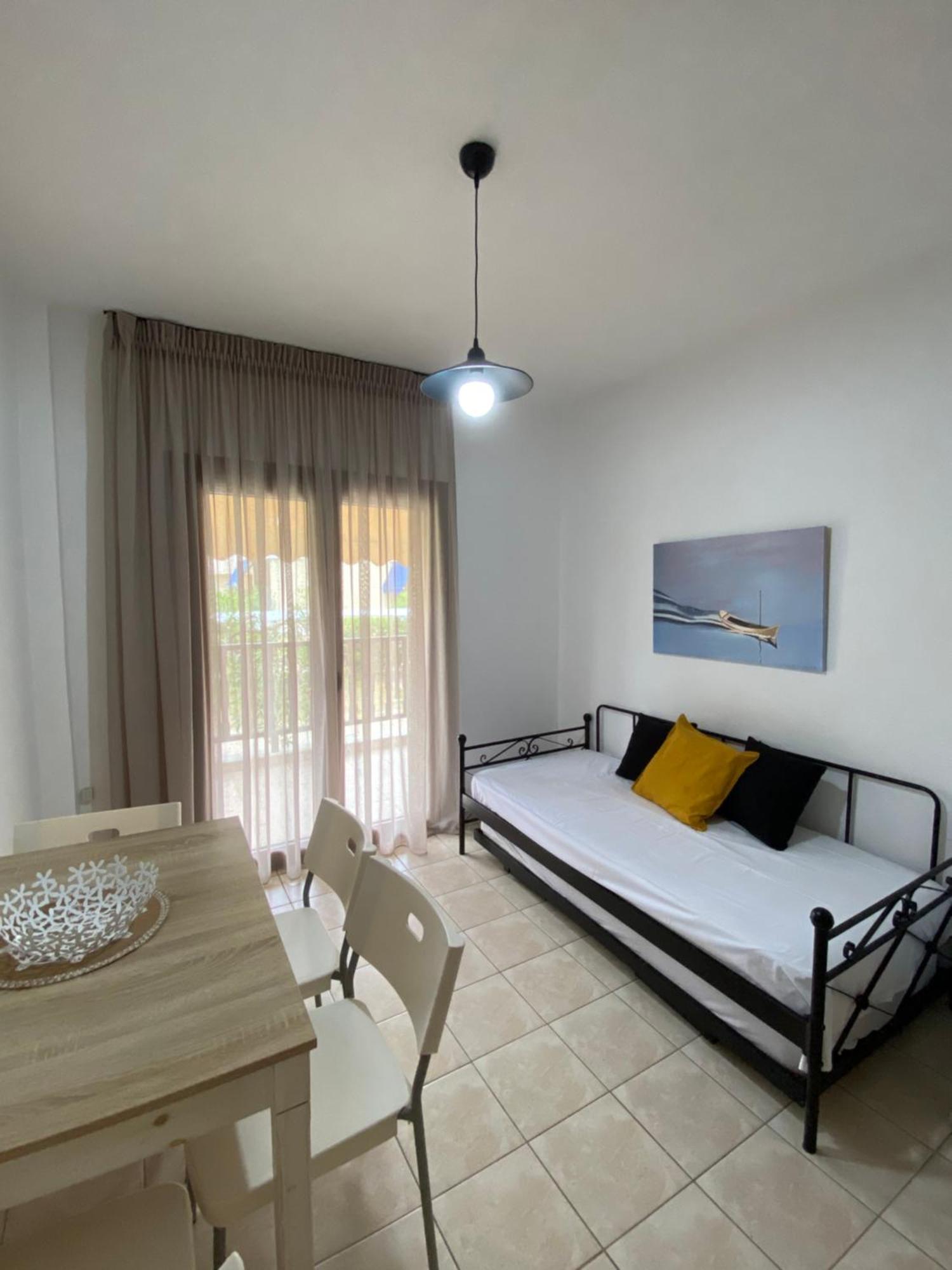 Georgoudi Apartments ニキティ エクステリア 写真
