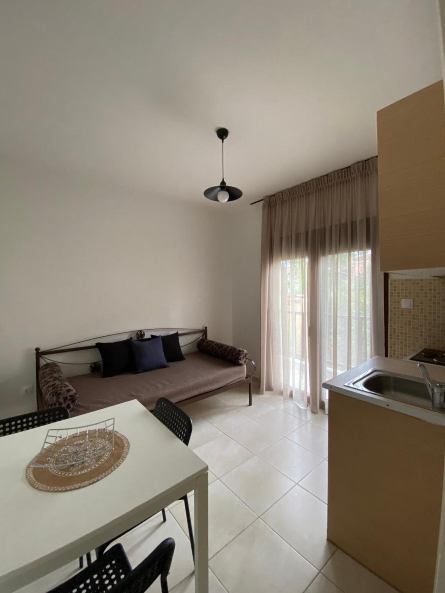 Georgoudi Apartments ニキティ エクステリア 写真